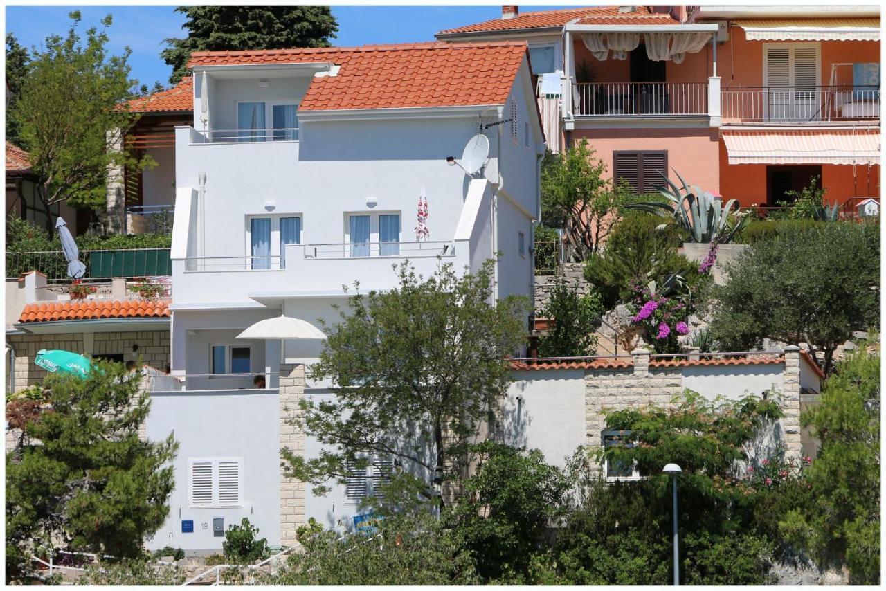 Apartments Elvi - Amazing Position & Parking Primošten Exterior foto
